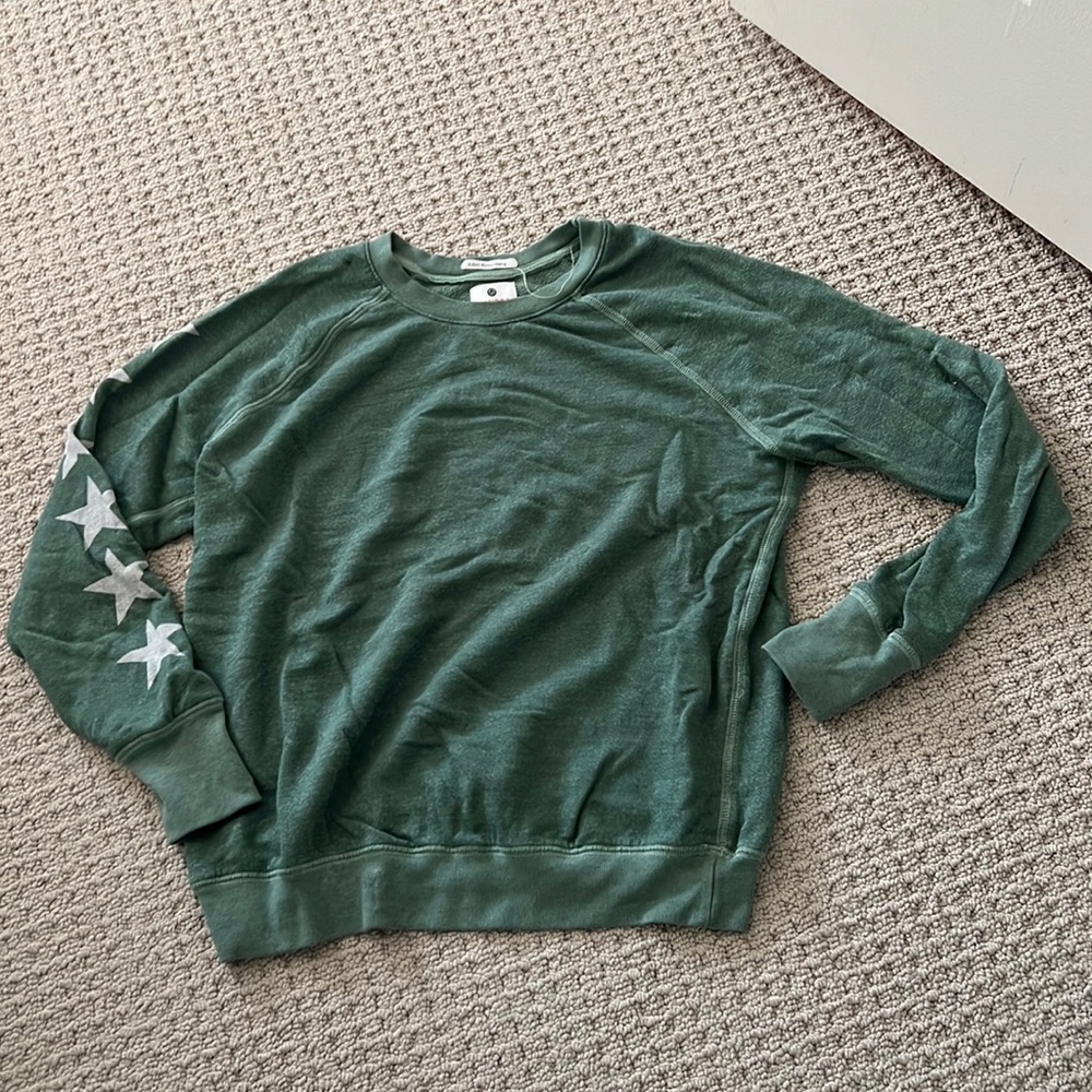 Green Sundry Crewneck with Star detailing on one sleeve